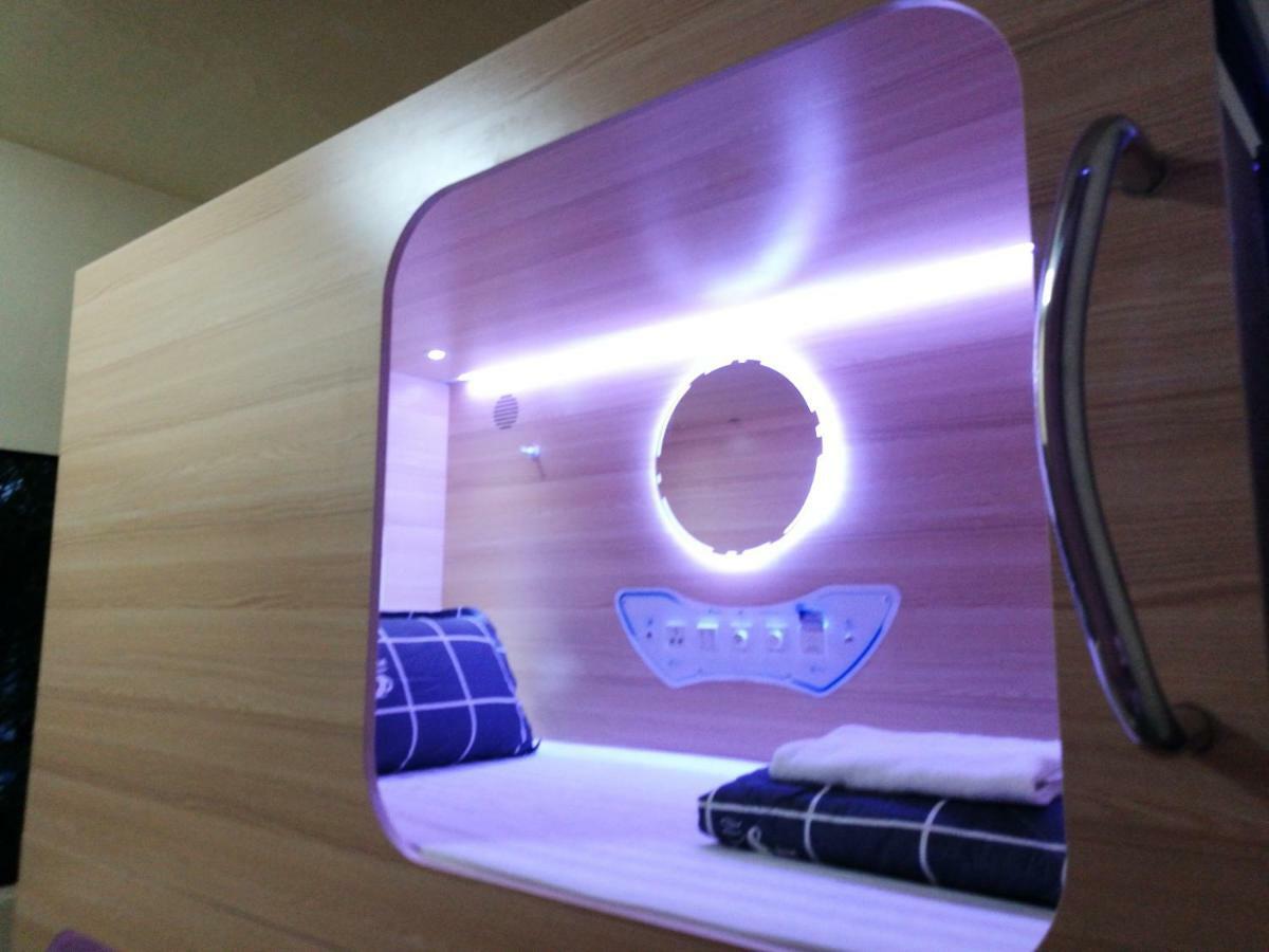 Хостел Capsulepod@Aljunied Сінгапур Екстер'єр фото