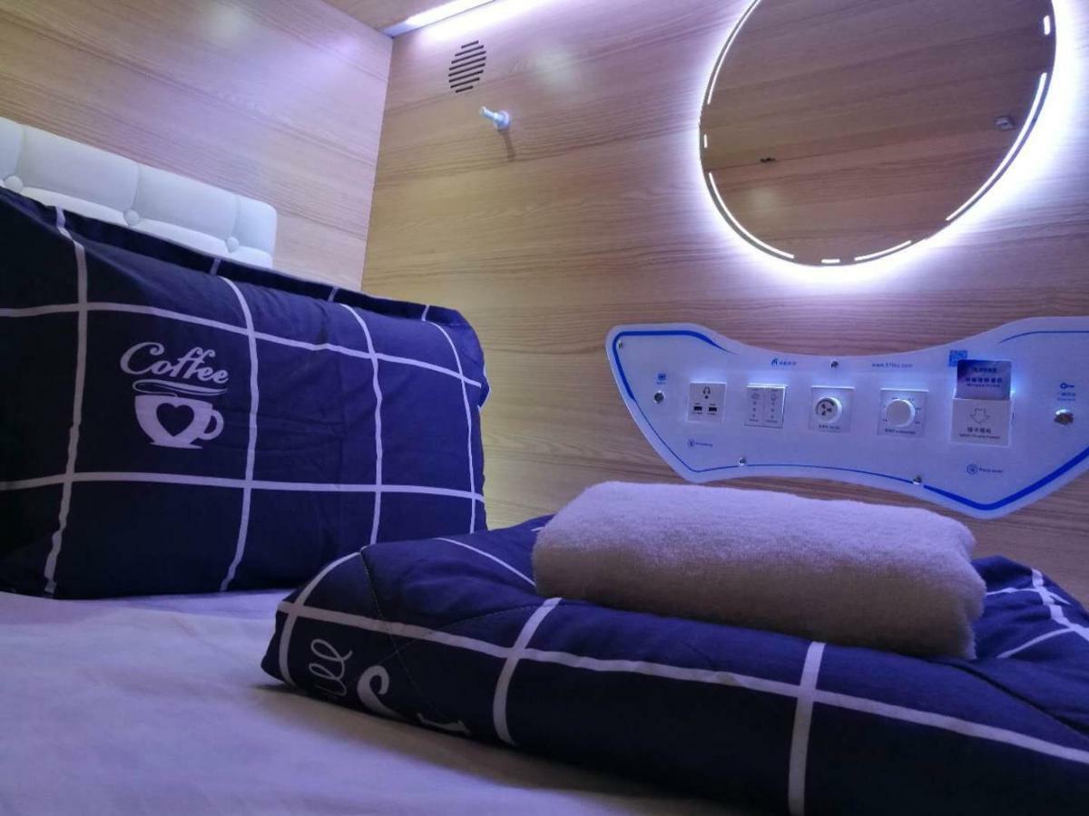 Хостел Capsulepod@Aljunied Сінгапур Екстер'єр фото